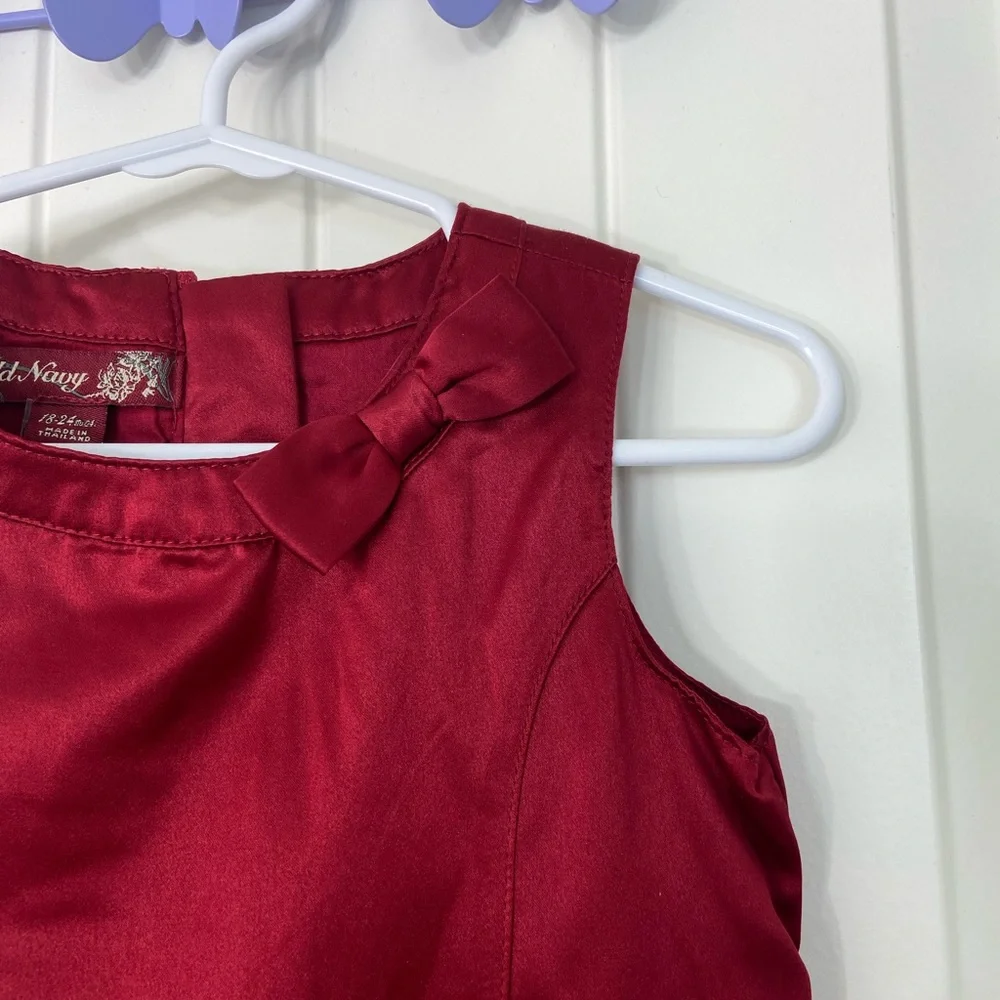NWOT Vintage Old Navy baby girl’s deep red satin tiered‎ bow sleeveless dress